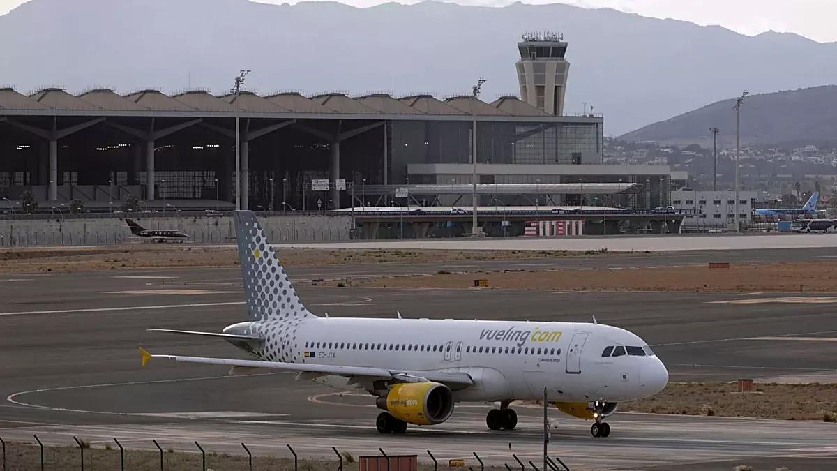 La Policía baja de un avión al presunto autor del atropello de un niño en Torremolinos