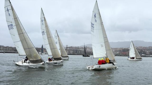 Meteorología exigente y cambiante en esta regata. Foto: RCMA-RSC