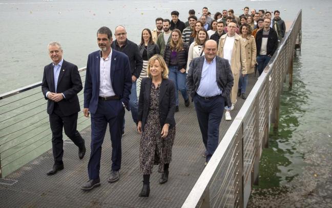 El PNV desplazó ayer a Donostia su acto central de campaña.