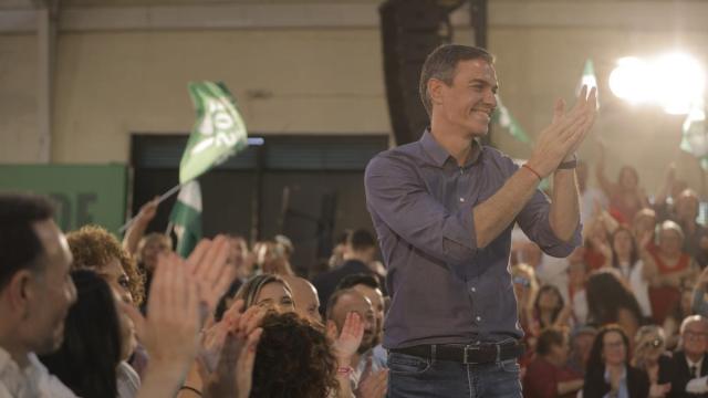 El presidente del Gobierno español, Pedro Sánchez, ha intervenido este domingo en un acto en Gibraleón (Huelva).