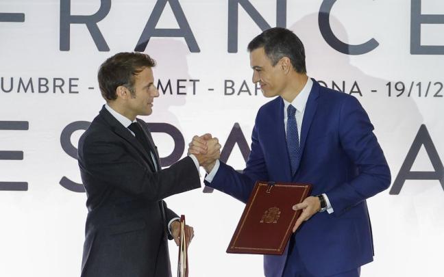 Pedro Sánchez y Emmanuel Macron en su cumbre de enero en Barcelona Pedro Sánchez y Emmanuel Macron en su cumbre de enero en Barcelona