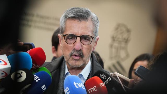 El hasta ahora comisionado del Gobierno para la Recuperación tras las DANA, José María Ángel, atiende a los medios.
