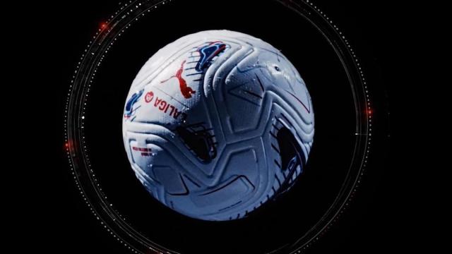 El balón oficial de LaLiga para esta temporada, el 'Puma Stellar Nitro Ultimate'.