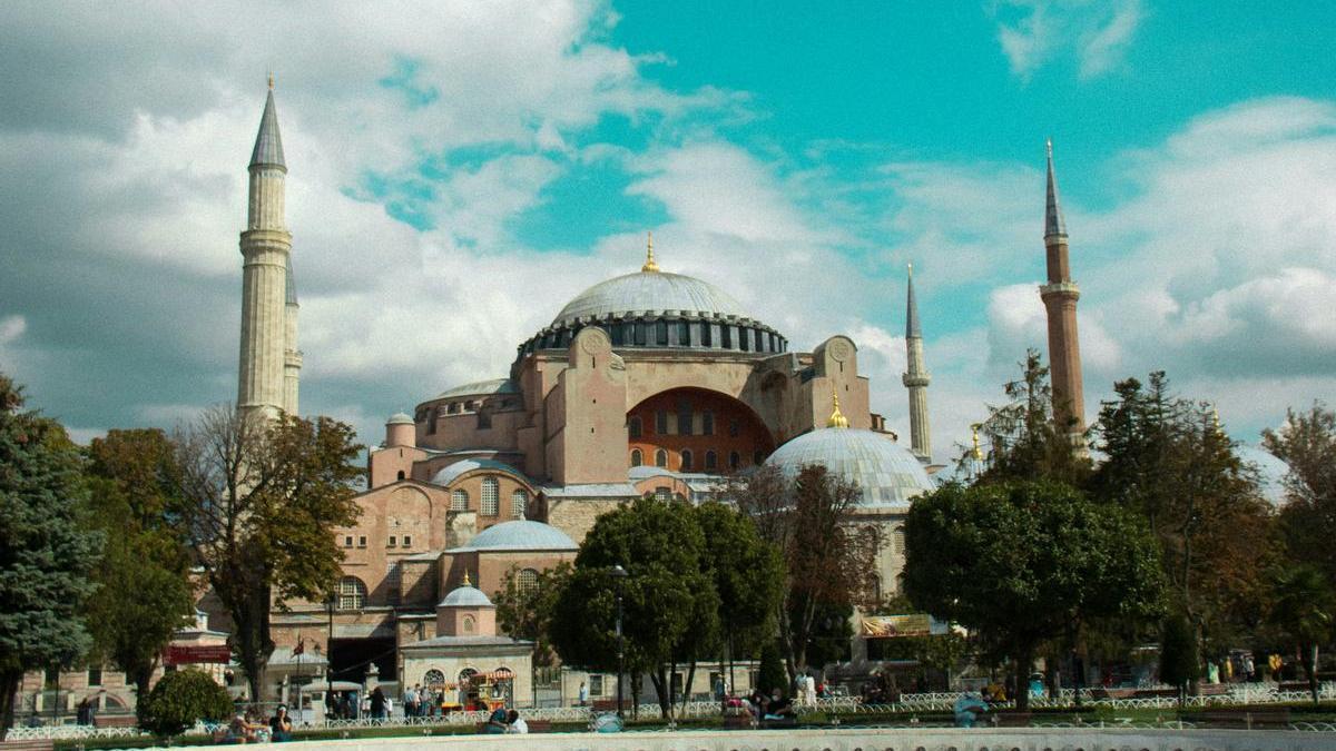 La mezquita del Sultán Ahmed, en el centro de Estambul.