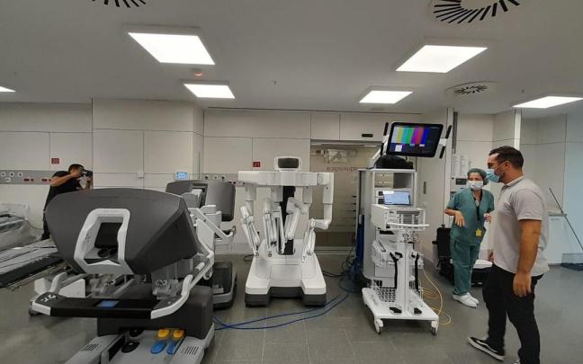 Imagen del robot quirúrgico "Da Vinci"
