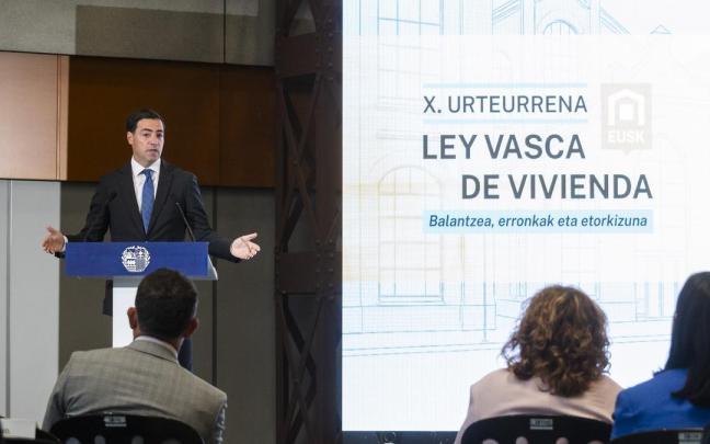 El lehendakari, Imanol Pradales, esta mañana en Gasteiz. / Jon Rodriguez Bilbao / Irekia El lehendakari, Imanol Pradales, esta mañana en Gasteiz.