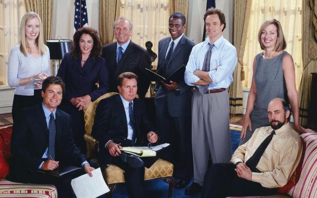 Imagen del reparto principal de la serie ‘El ala oeste de la Casa Blanca’