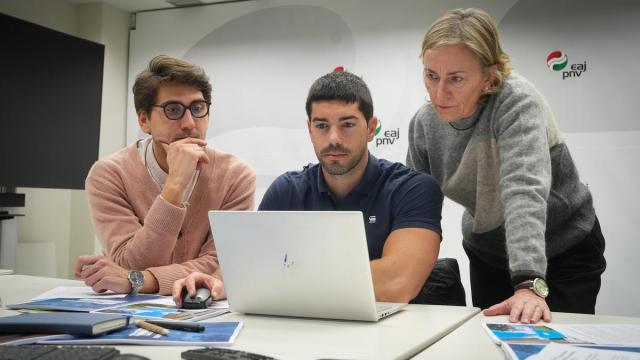 El grupo de concejales de EAJ/PNV de Usurbil.