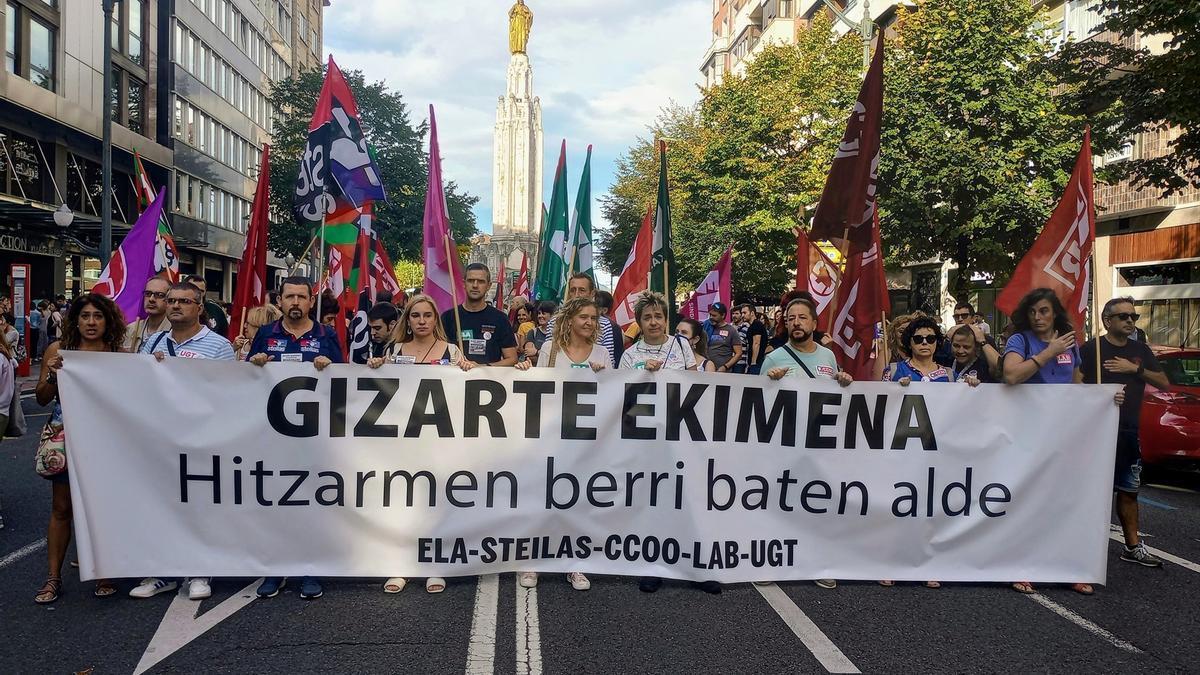 Manifestación de los sindicatos de la red concertada vasca en Bilbao.