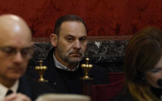 El exministro Jose Luis Ábalos durante la audiencia preliminar en el Tribunal Supremo.
