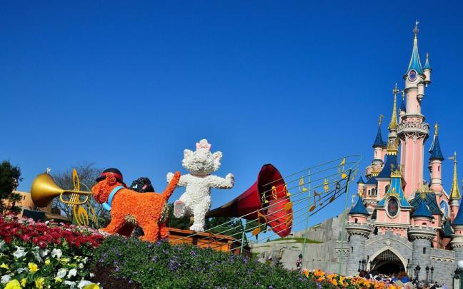 Disneyland Paris - La reducción de puestos de trabajo afectará a todas las regiones donde opera Disney. Disneyland Paris - La reducción de puestos de trabajo afectará a todas las regiones donde opera Disney.