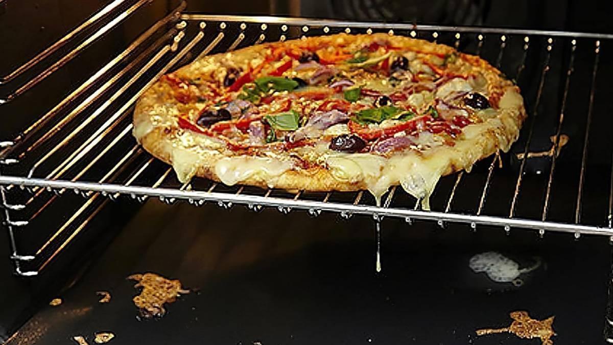 Láminas reutilizables de Amazon para cubrir el horno