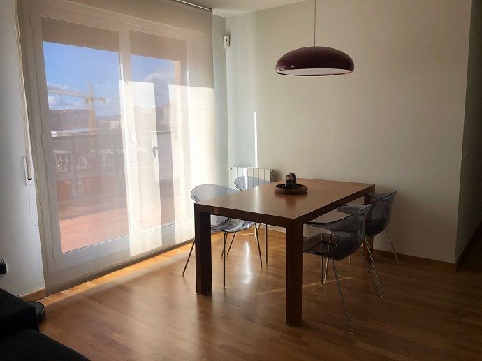 Ático con plaza de garaje en Salburua.