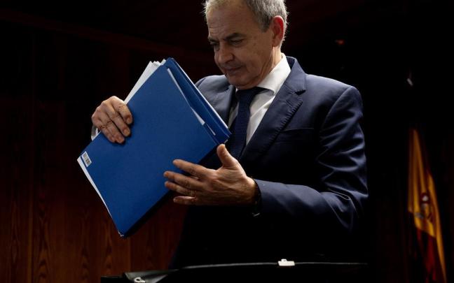 En imágenes: Zapatero comparece en la 'comisión Koldo' del Senado