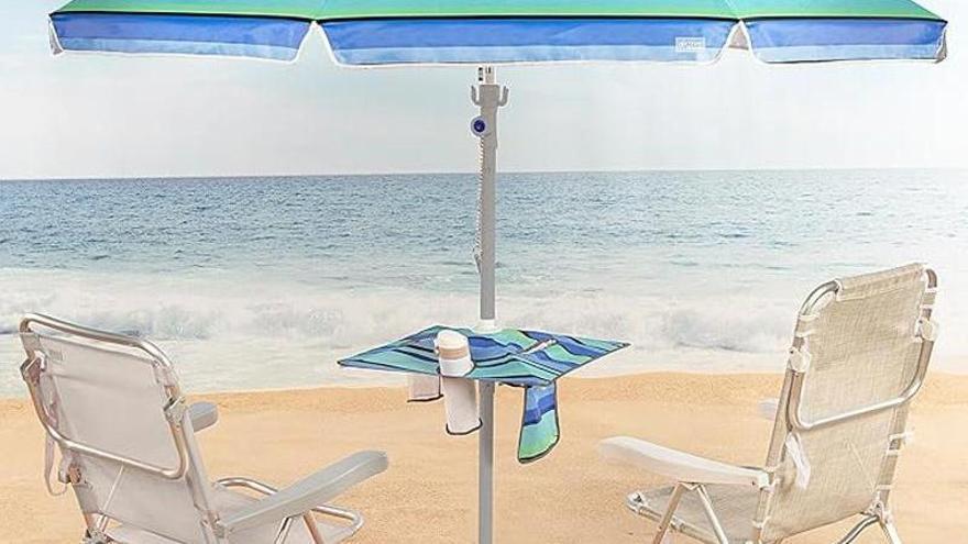 Vista de la sombrilla de playa inclinable con pared lateral Aktive de Decathlon