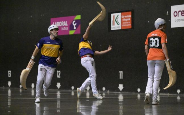 En imágenes: Barandika-Basque se anotan su primer triunfo de la liguilla de semifinales del Winter Series ante Johan-Gorka.