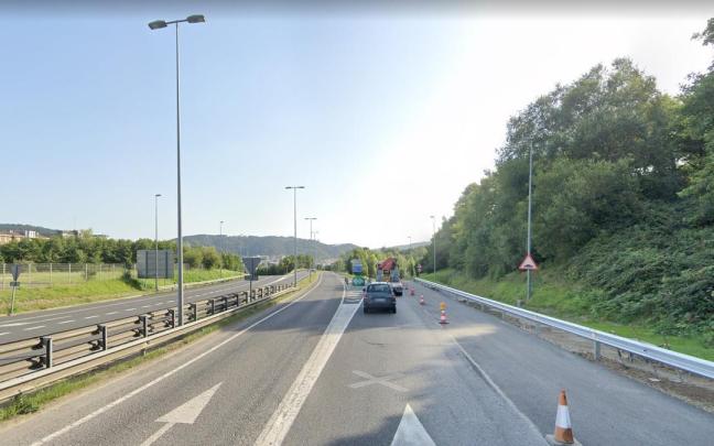 Zona en la que ocurrió el accidente en el que un motorista perdió la vida en Donostia