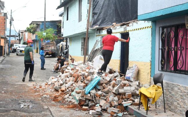 Colombia, tras el terremoto de magnitud 7,4 que sacudió el país el 10 de agosto, dejando más de 300 muertos y numerosas estructuras inhabitables.
