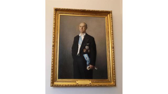 Retrato de Antonio Iturmendi, uno de los presidentes de las Cortes franquistas, retirado de la galería del Congreso.