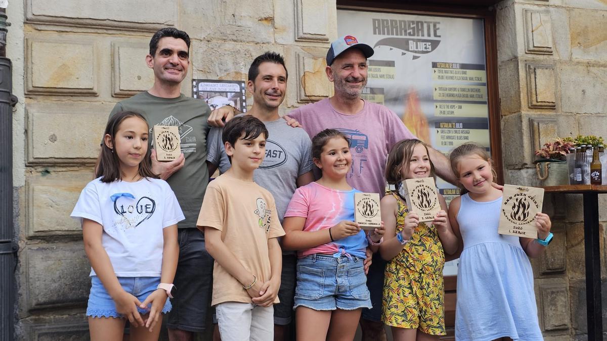 Acto de entrega de los premios que tuvo lugar en el bar Kajoi.