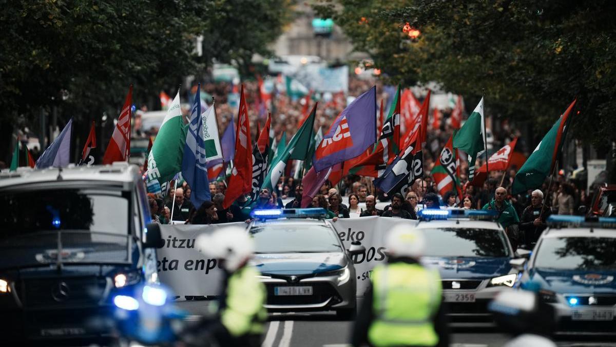 Imagen de archivo de una protesta en Bilbao con motivo de una huelga en educación pública.