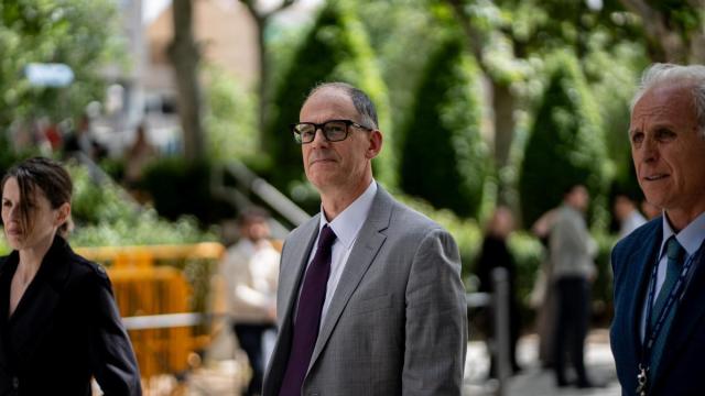 El inspector Morocho, a su entrada en la Audiencia Nacional para declarar como testigo en el juicio de la 'Kitchen'.