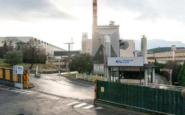 Entrada a la fábrica de Guardian Glass