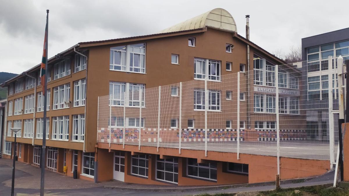 Eleizalde ikastola acogerá la charla "Entender la adolescencia en familia" el 12 de noviembre