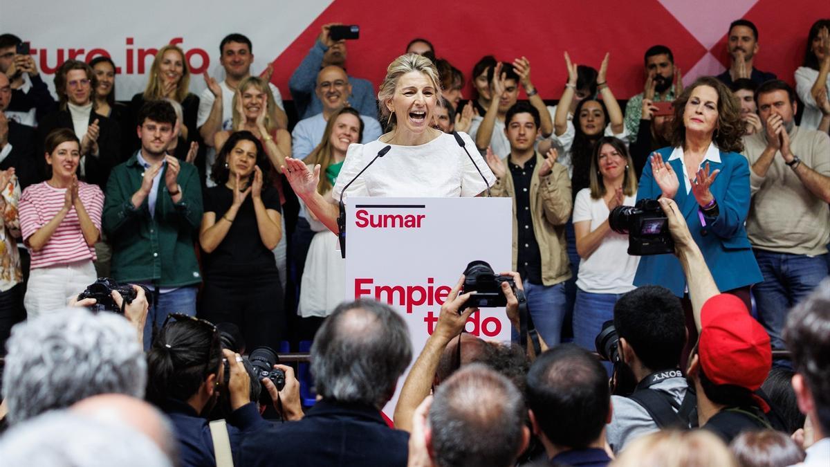 Yolanda Díaz, durante el acto 'Empieza todo' de la plataforma Sumar, 2 de abril de 2023.