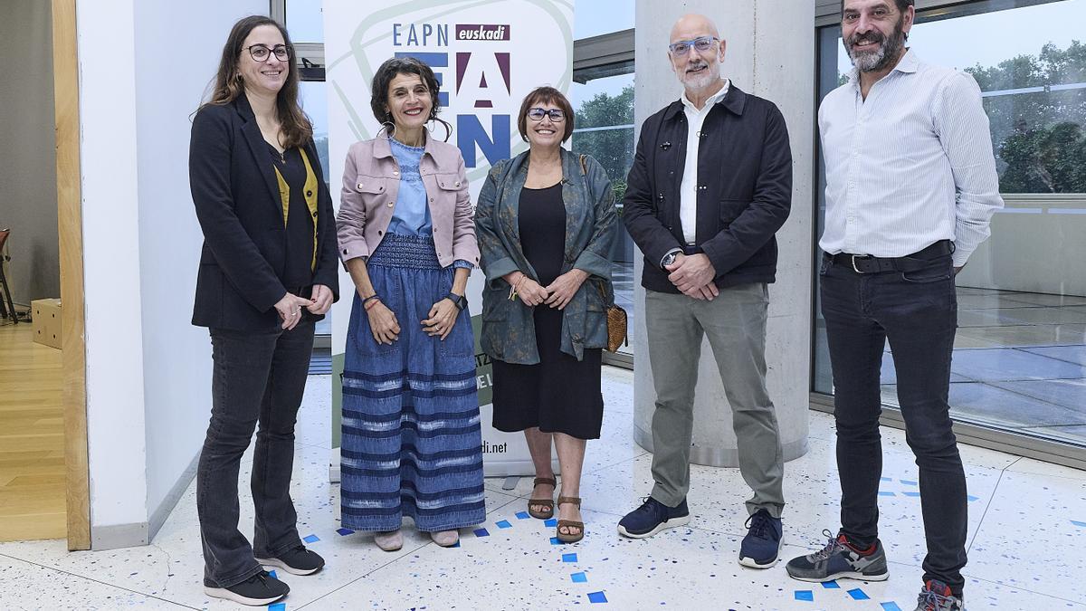 La jornada 'Voces para una Estrategia Vasca contra la Pobreza”, organizada por EAPN en colaboración con el Departamento de Bienestar, Juventud y Reto Demográfico, se ha desarrollado en el Palacio Euskalduna de Bilbao.