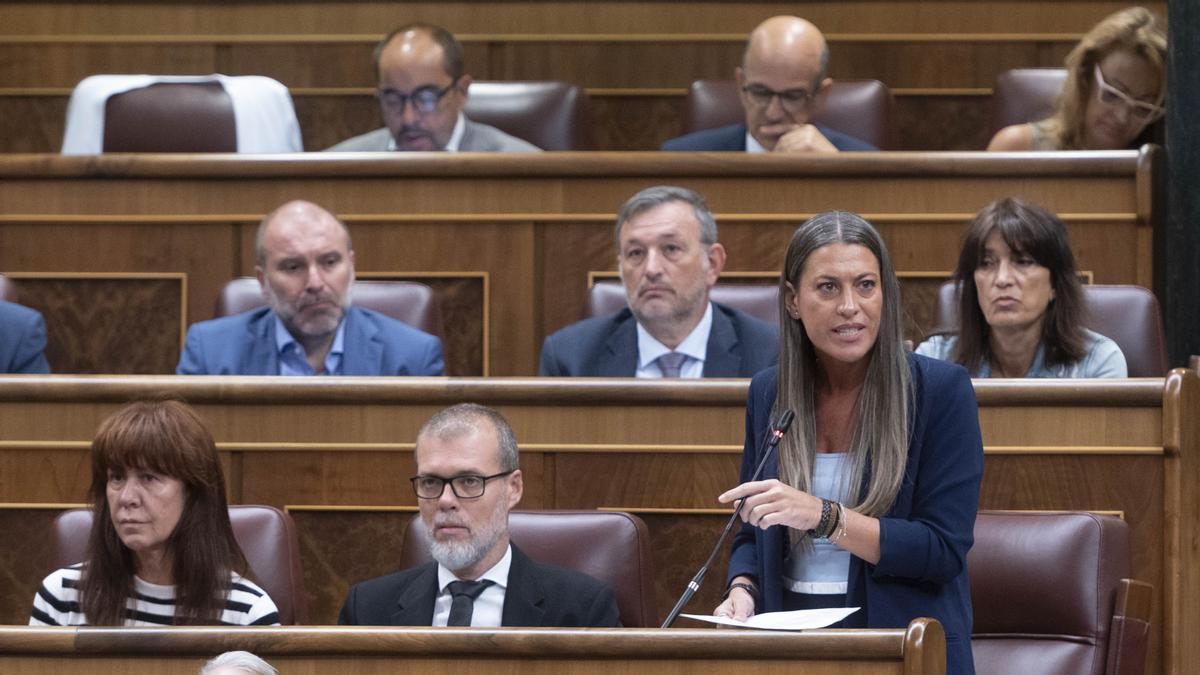 La portavoz de Junts en el Congreso, Miriam Nogueras, durante un pleno en el Congreso.