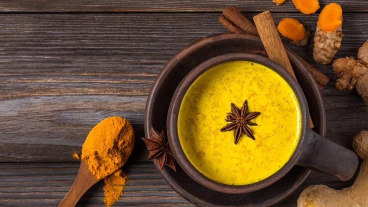 Bebida con cúrcuma.