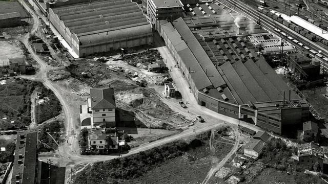 Auzoa, industrializazio garaian.