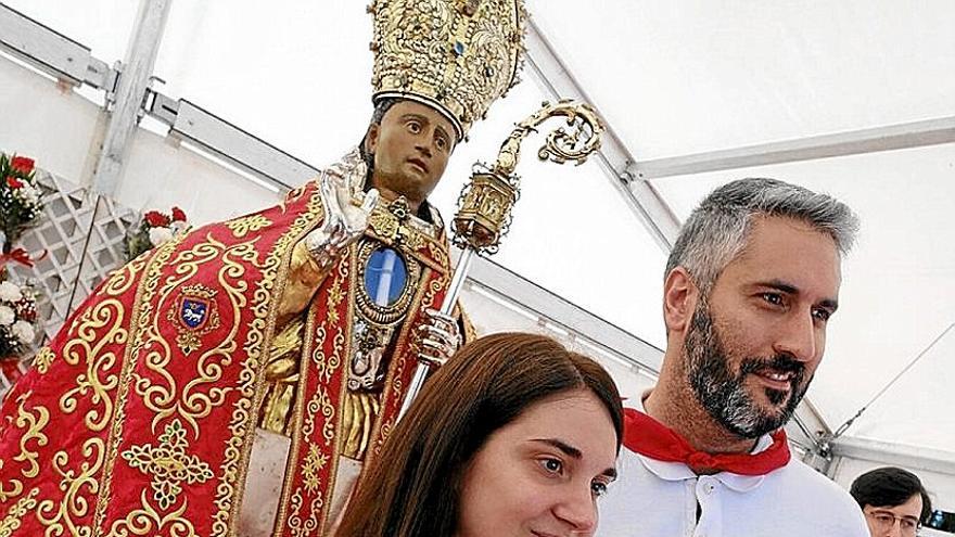 Los más pequeños asientan tradición desde el principio.