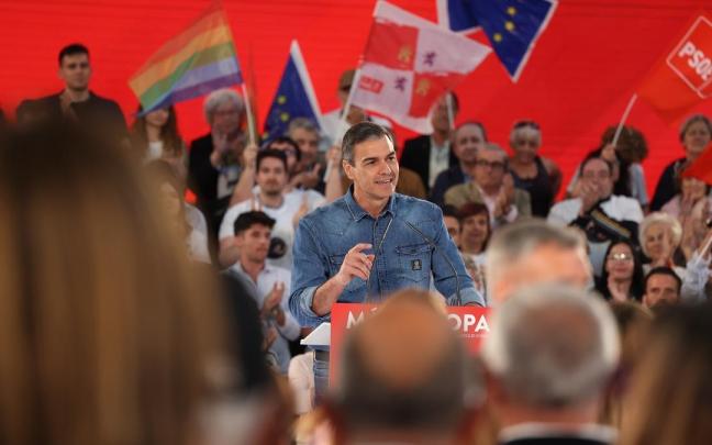 Sánchez asiste a un mitin del PSOE en Valladolid con motivo del 9J.