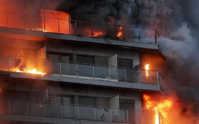 El pavoroso incendio en Valencia.