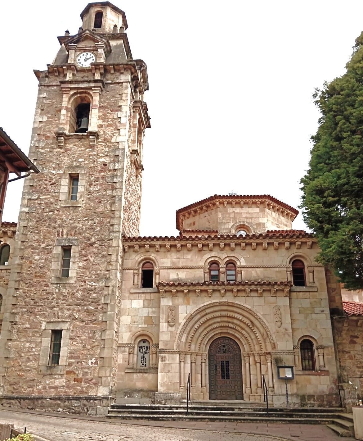 Iglesia de San Miguel Arcángel.