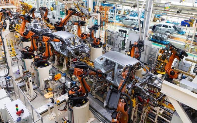 Las economías europeas están sufriendo especialmente la ralentización de las fábricas de automóviles. Foto: Freepik