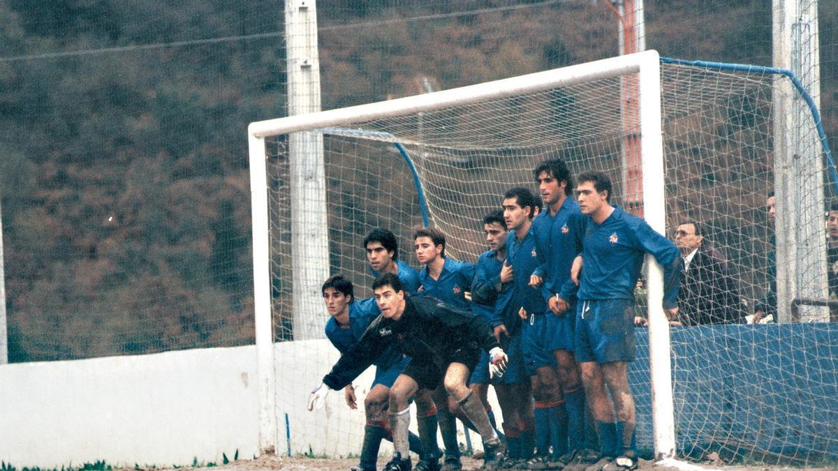 El documental se centra especialmente en los últimos 25 años de trayectoria de la Sociedad Deportiva Amorebieta