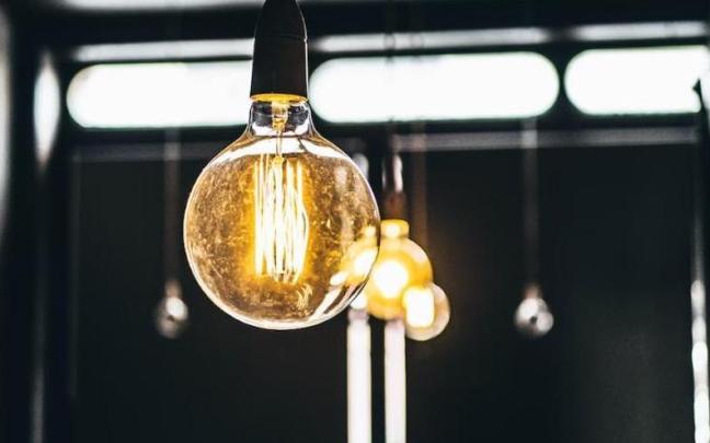 En estos siete primeros días del mes, la media del mercado eléctrico se sitúa en los 66,55 euros/MWh