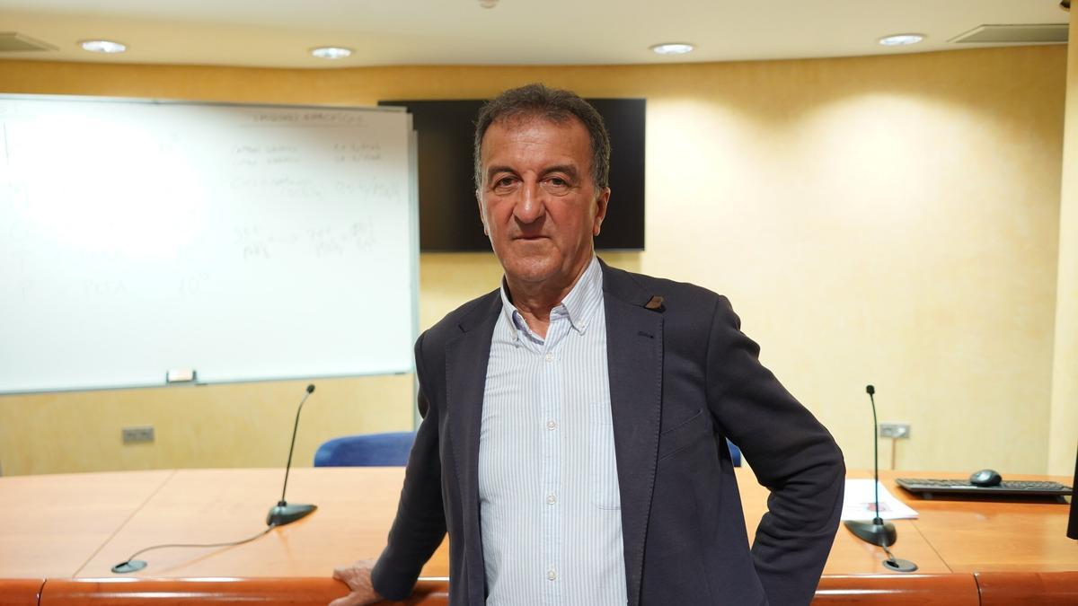 Jacinto Lobo, en el auditorio de la Cámara de Comercio de Bilbao.