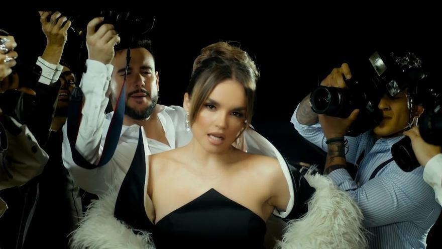 Imagen del videoclip oficial de la nueva versión de 'Esa diva' de Melody