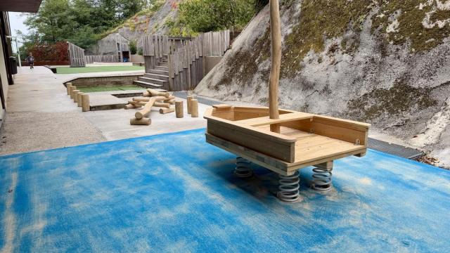 Parque infantil de Iturzaeta, Getaria, renovado.