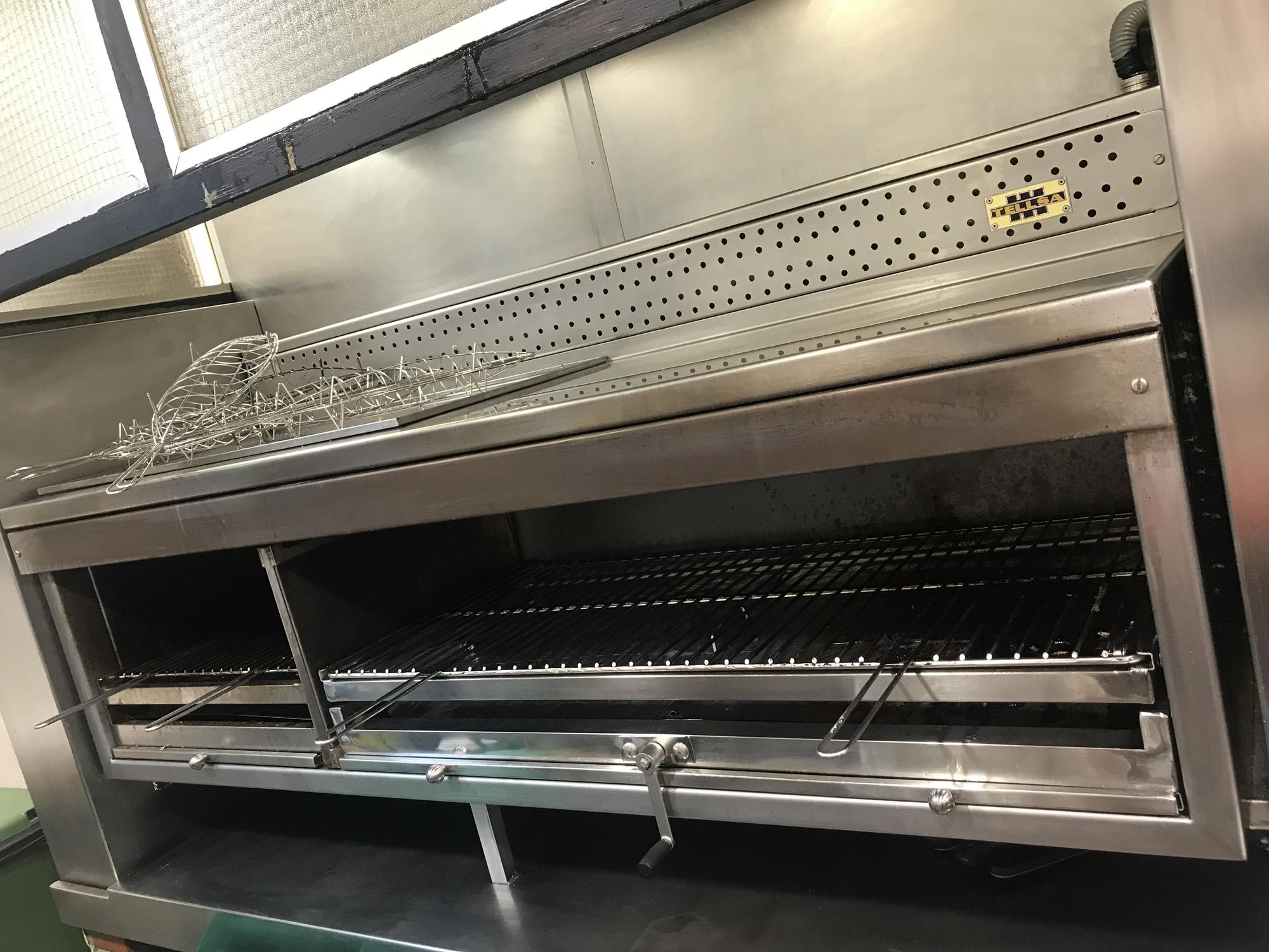 Parrilla eléctrica del Aratz.