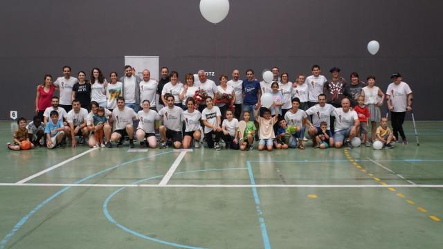 Foto grupal al finalizar Nerea eta Andoni Pala Memoriala / Artzape Foto grupal al finalizar Nerea eta Andoni Pala Memoriala