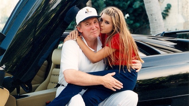 Imagen viralizada de Donald Trump junto a su hija Ivanka. IG: @ivankatrump