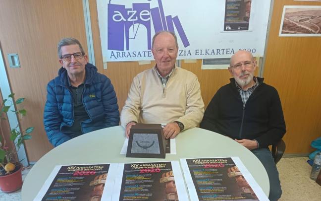 Presentación de la XIVedición de ciclo de conferencias ’Arrasateko Iragana Astintzen’.
