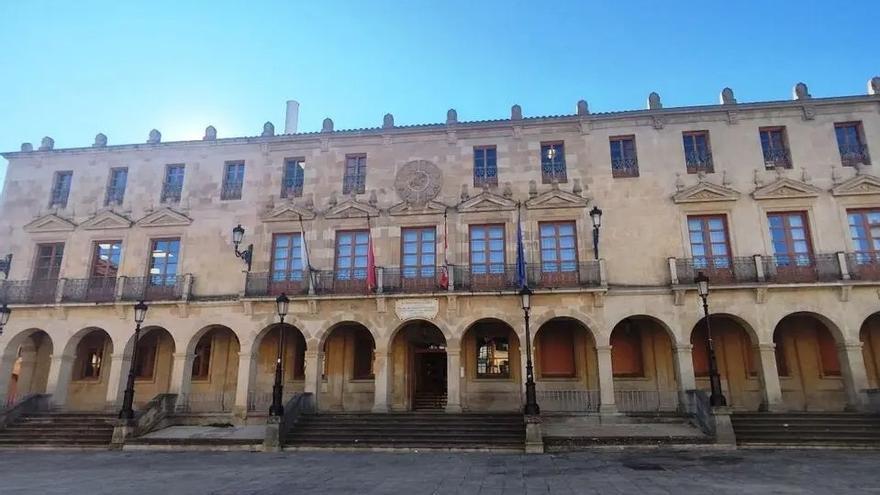 Fachada del Ayuntamiento de Soria.