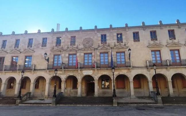 Fachada del Ayuntamiento de Soria.