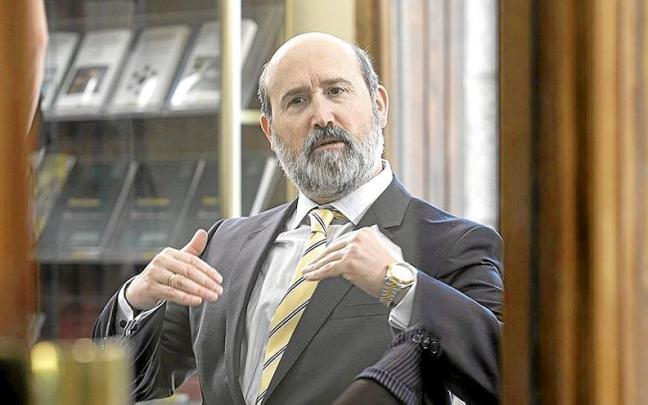 Javier Cámara, en una escena de la comedia ‘Vota Juan’. | FOTO: MEDIASET